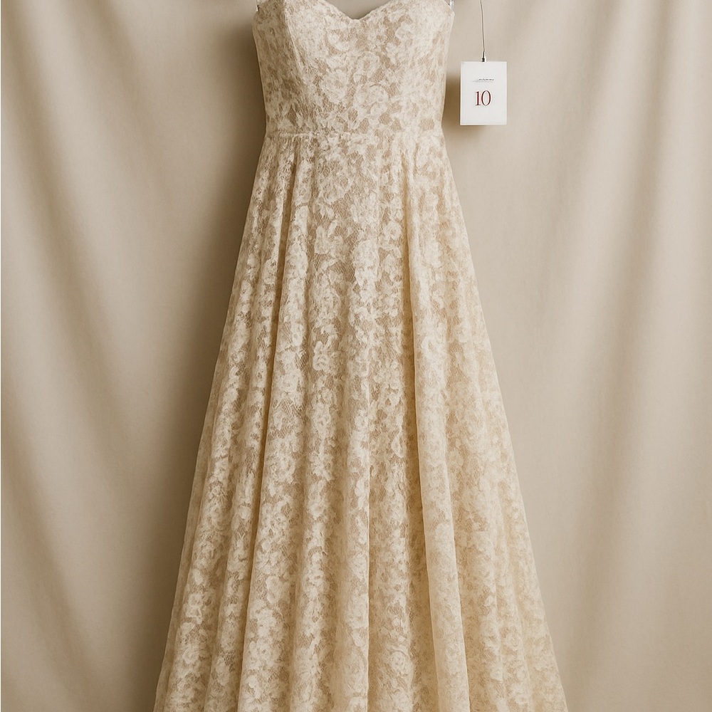 Romantic Cream Lace Gown – Strapless Sweetheart Neckline,